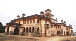 Kusum Vilas Palace of Khinchi Rajputs in Chhota Udaypur-featured